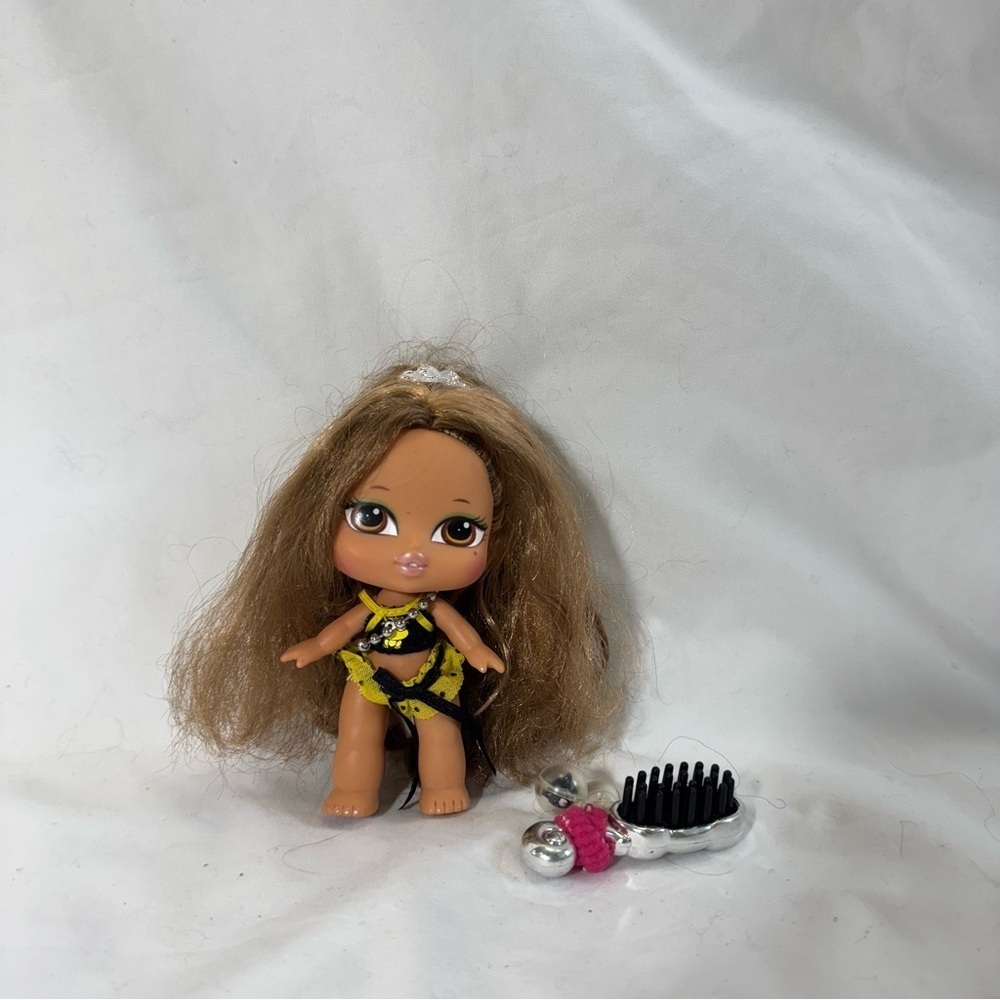 Vintage 2004‎ Hair Flair Yasmin Doll